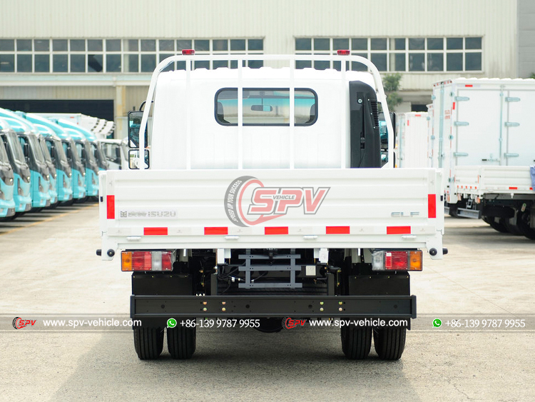 ISUZU KV100 Double Row Cargo Vehicle - Rear Side